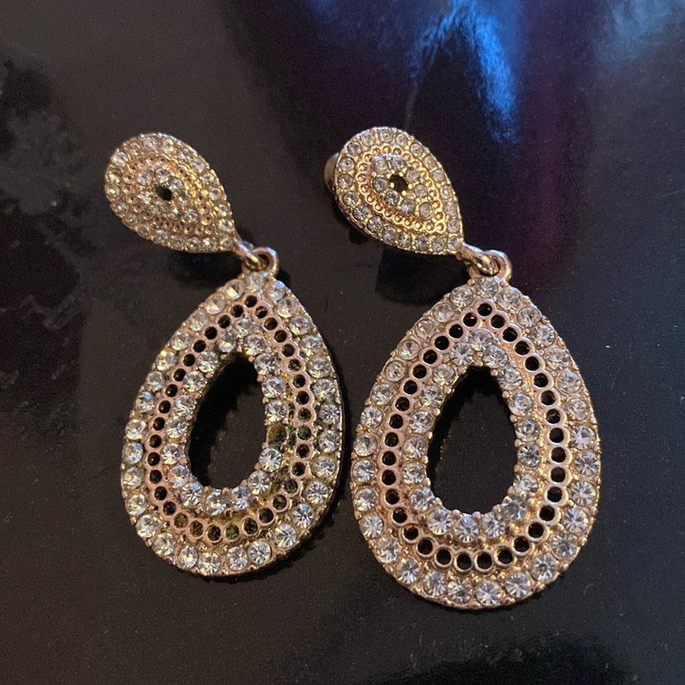 Francesca's Collections Gold and Silver Teardrop Earrings